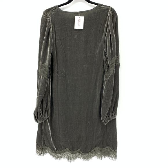 Gold Hawk Dress Women's Size S Velvet A-Line Midi Long Sleeve Dark Gray NWT - Picture 2 of 8